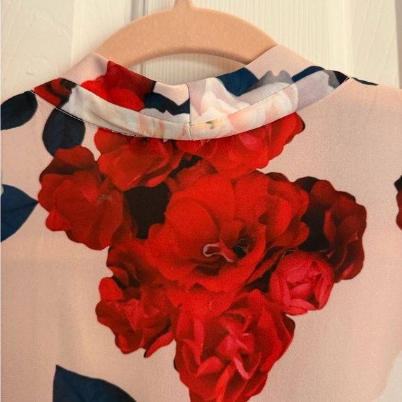 🩷Nine West Floral Sleeveless Blouse NWT size small - Picture 5 of 5
